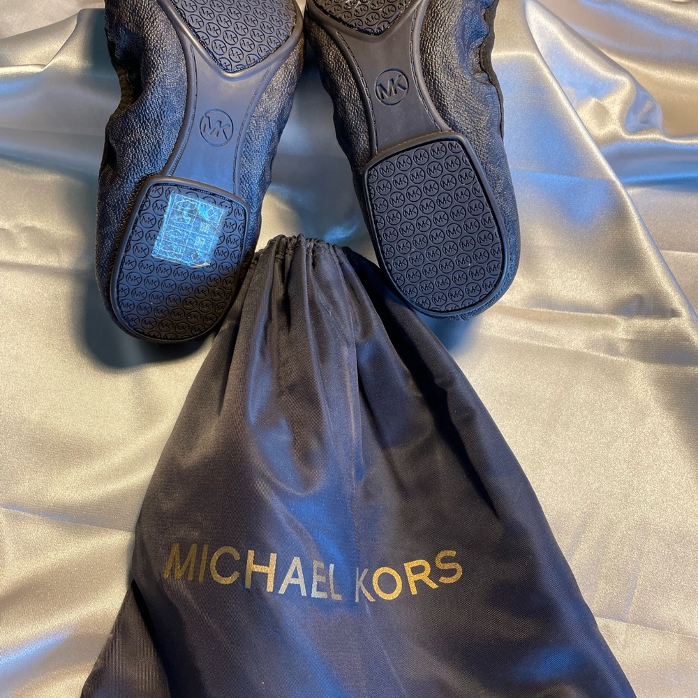 Never worn Michael Kors ballet flats - Picture 5 of 6